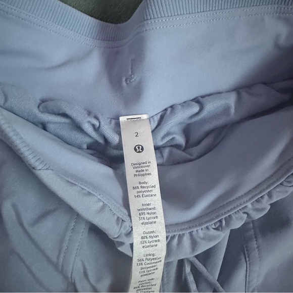 Lululemon light blue joggers - Picture 4 of 4